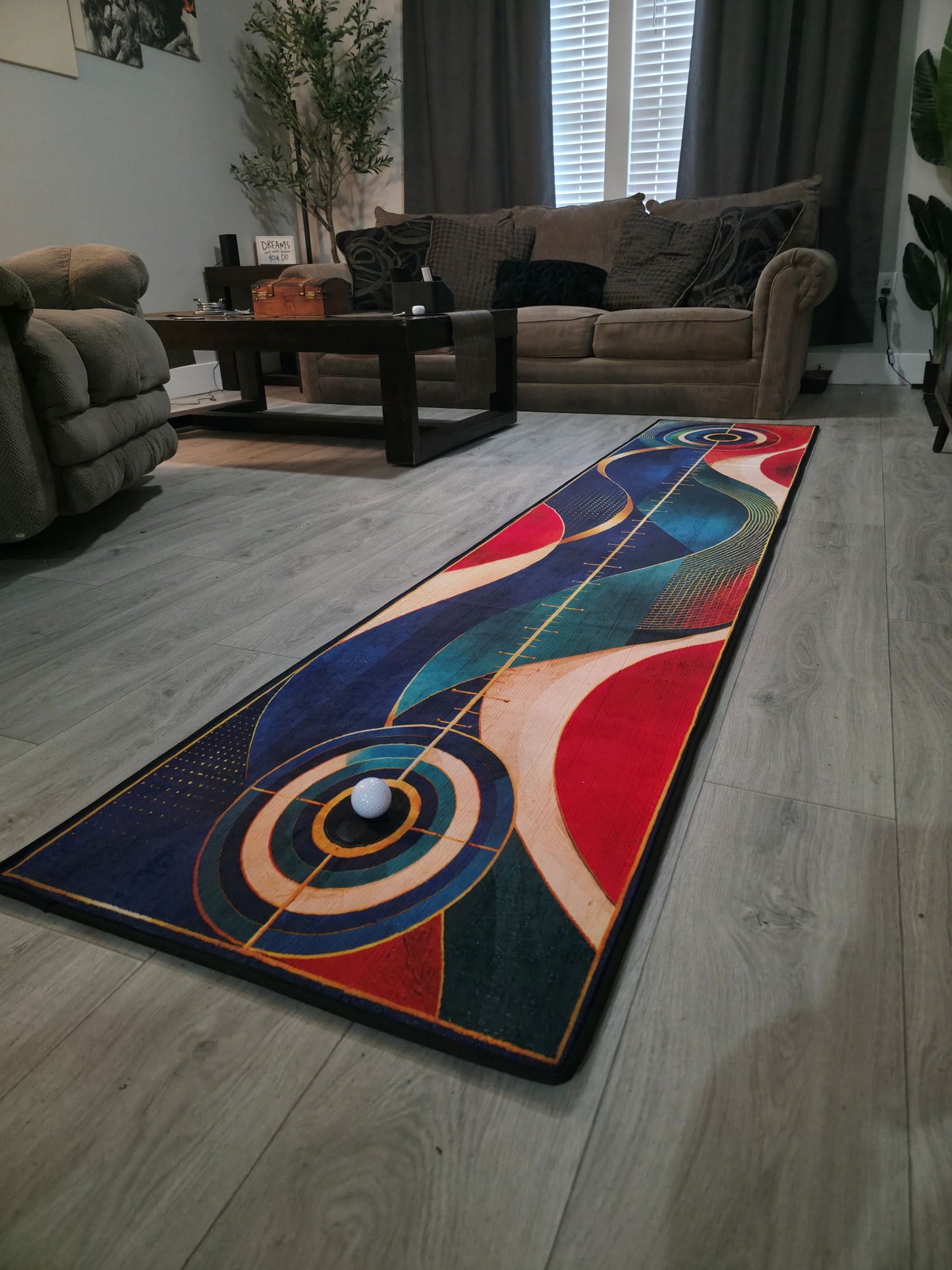 Meridian Runner | Designer Putting Rug | Oryan Golf
